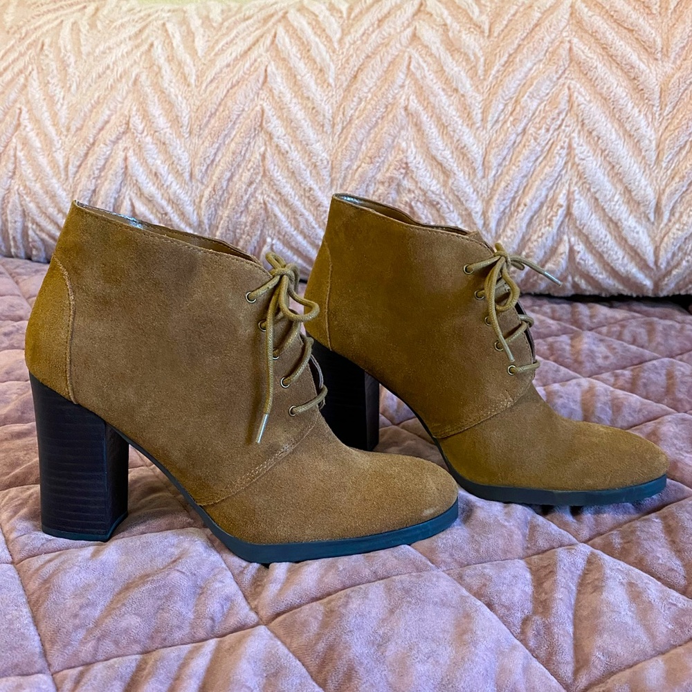 Franco Sarto Wenda Ankle Bootie